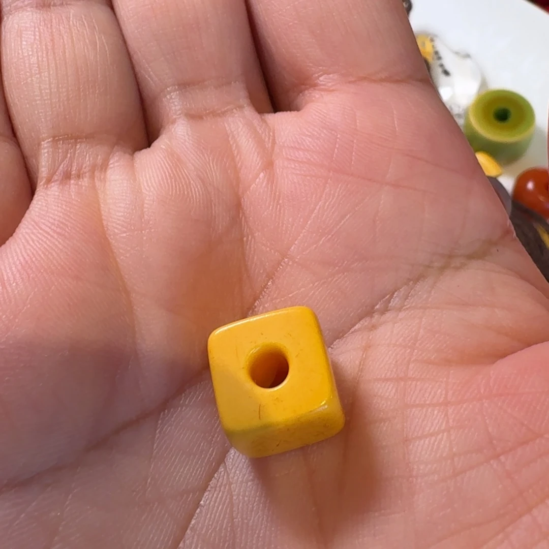 树脂制品黄色树脂材料骰子