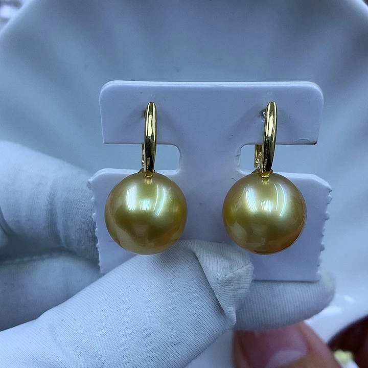 海水珍珠18K金镶嵌耳饰