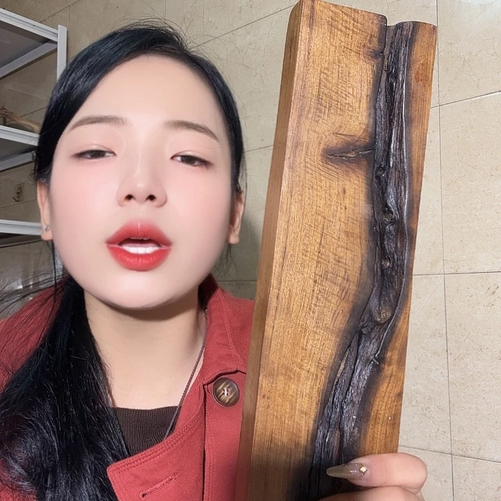 大叶紫檀（黑酸枝木类）