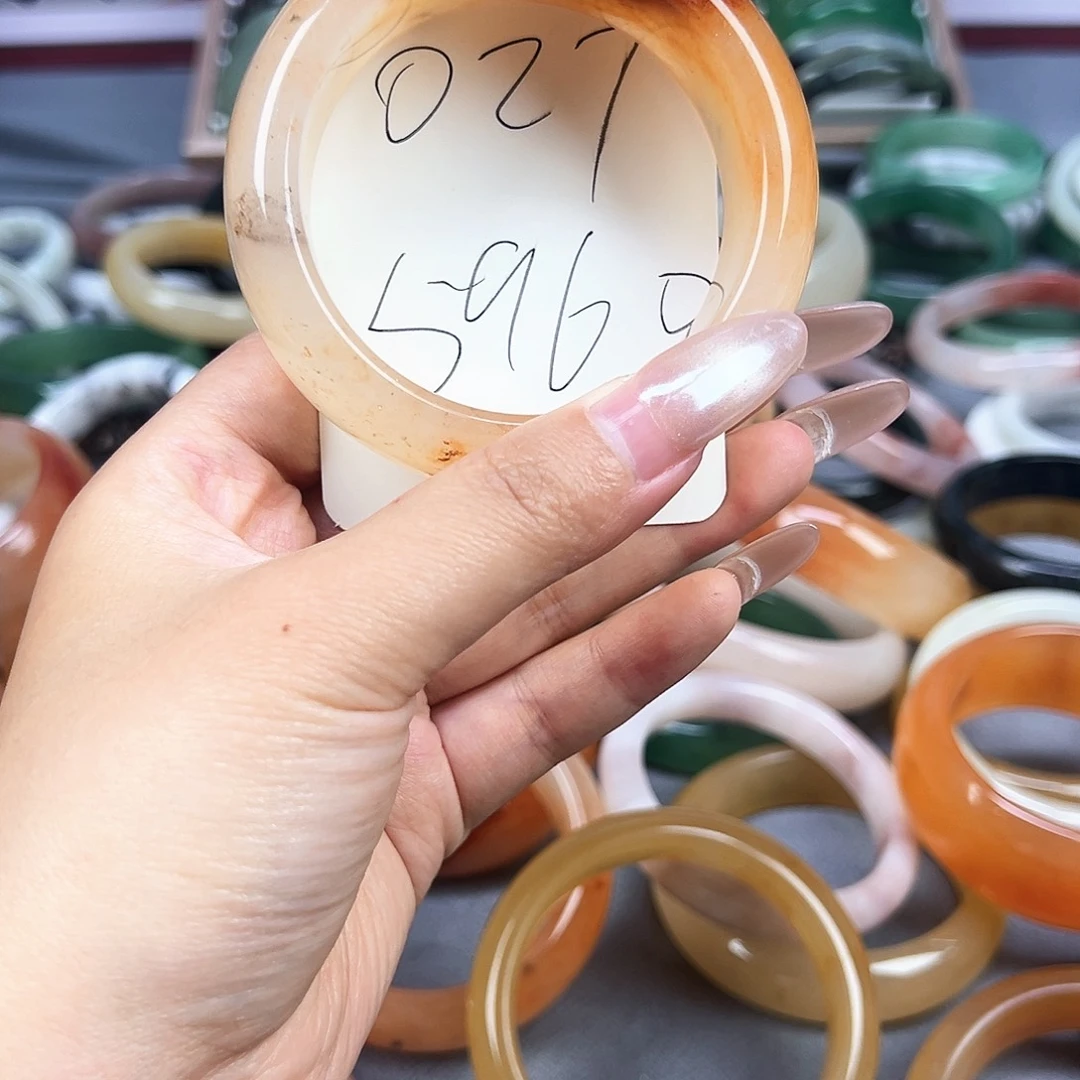 未镶嵌手镯石英质玉027