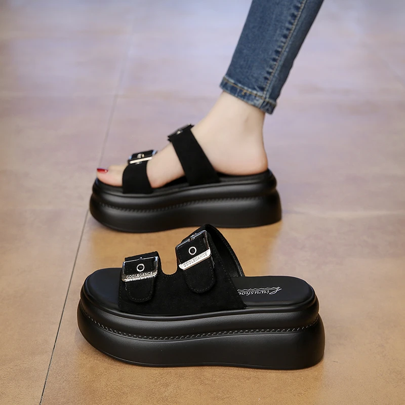 网红拖鞋女夏外穿2025新款百搭洋气搭裙子厚底增高松糕凉拖鞋小码