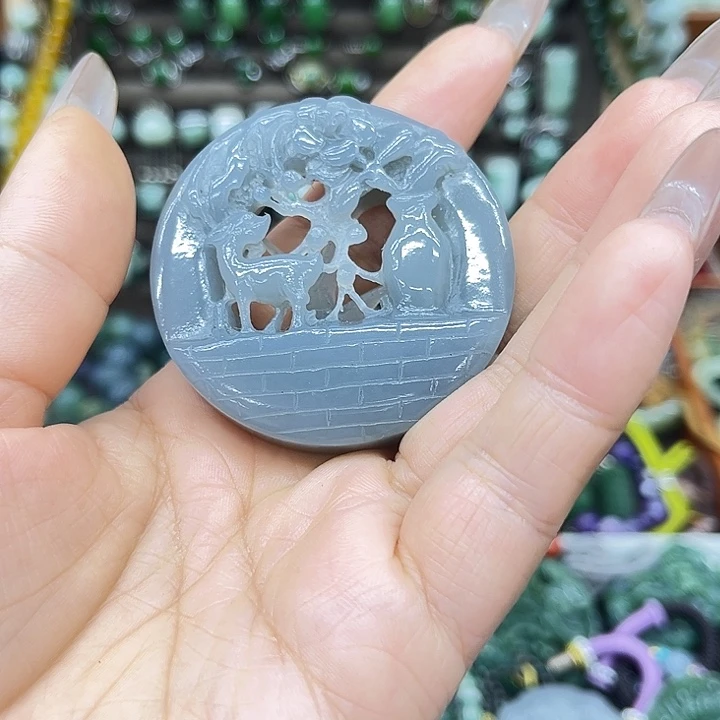 和田玉未镶嵌颈饰