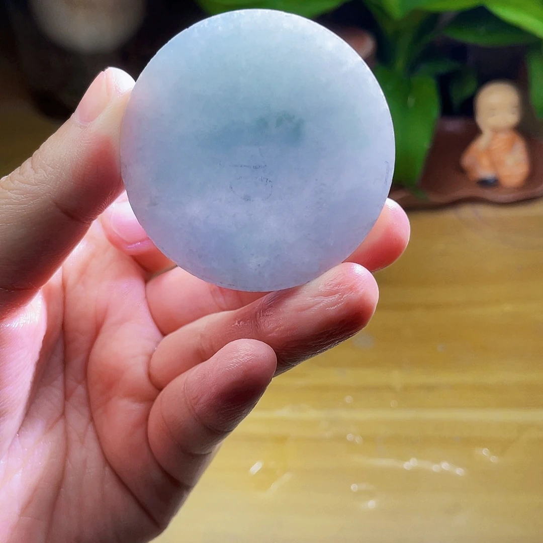 翡翠未镶嵌颈饰毛料43