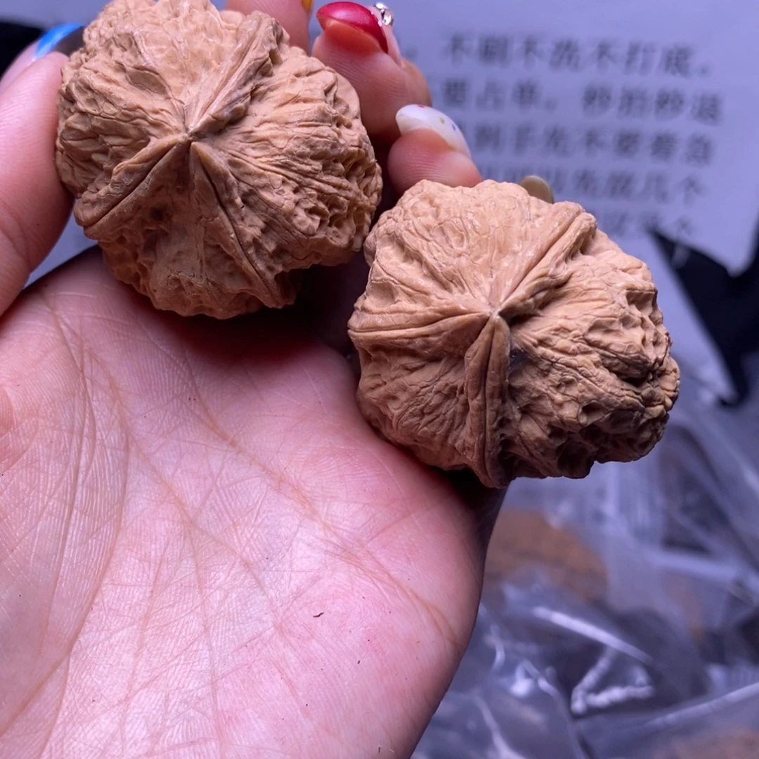 文玩核桃把件云南野生铁核桃173号44mm