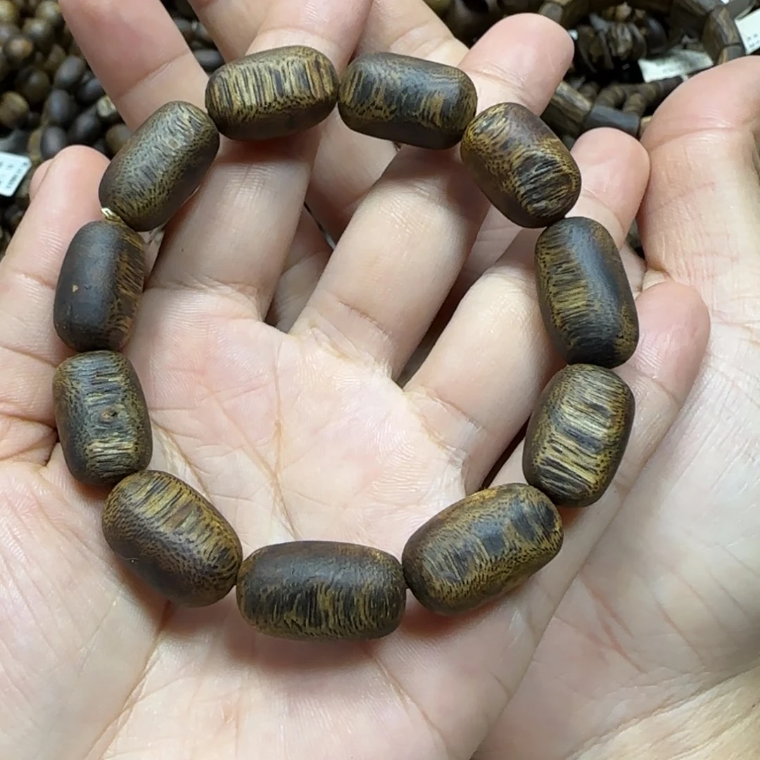 手串沉香蓝宝石多样性发货一条卡12-14克