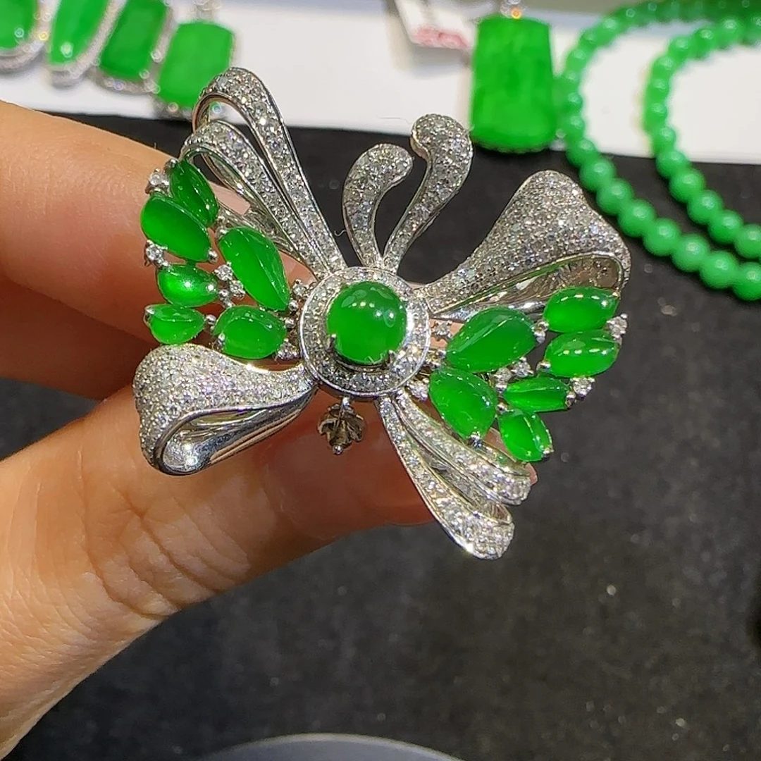 翡翠戒指18K金镶嵌戒指吊坠胸针三种款