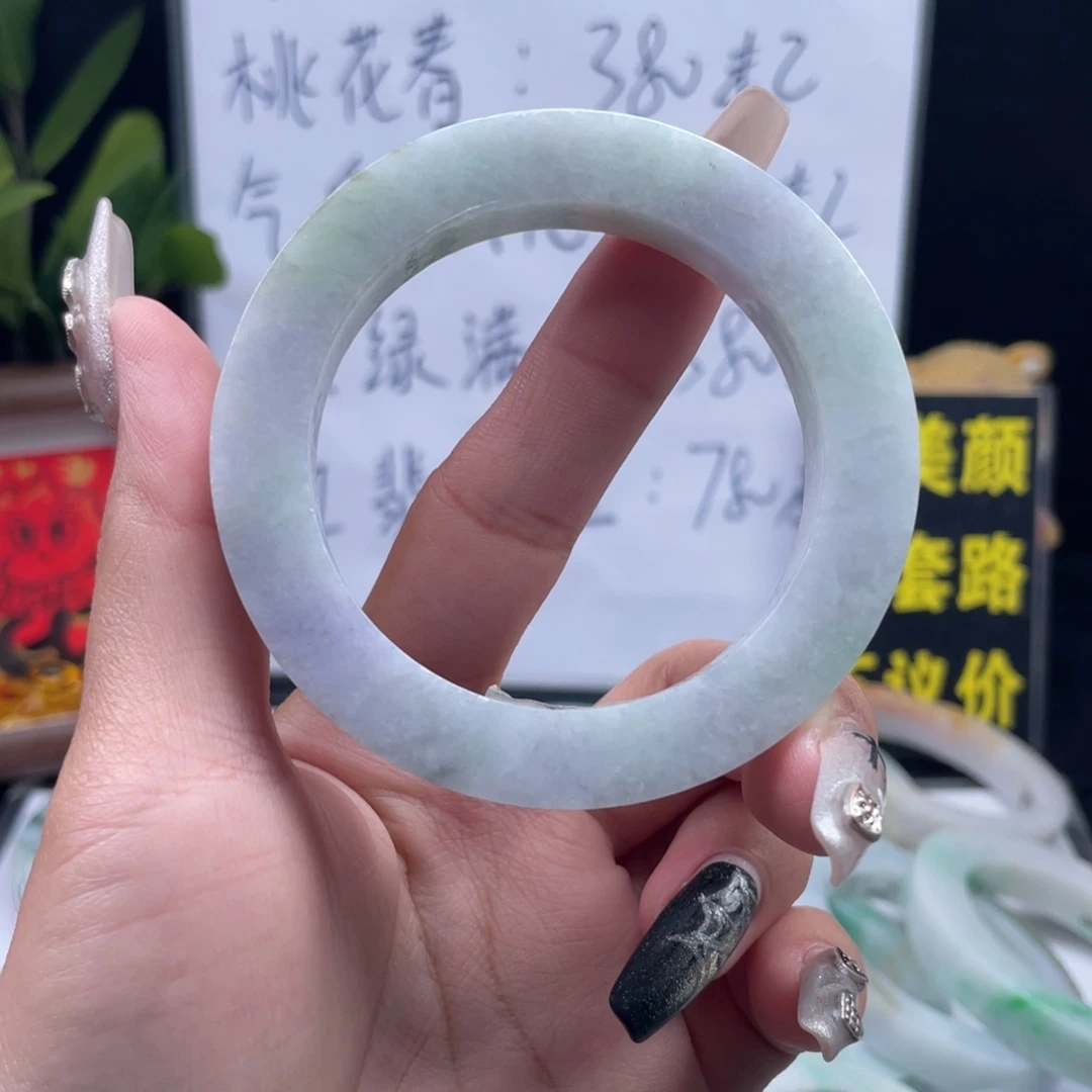 定制翡翠未镶嵌翡翠A货