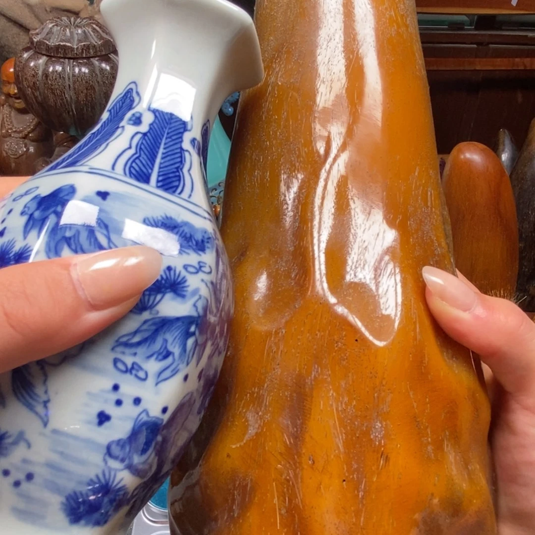 主播节目主持人和主持人的工作