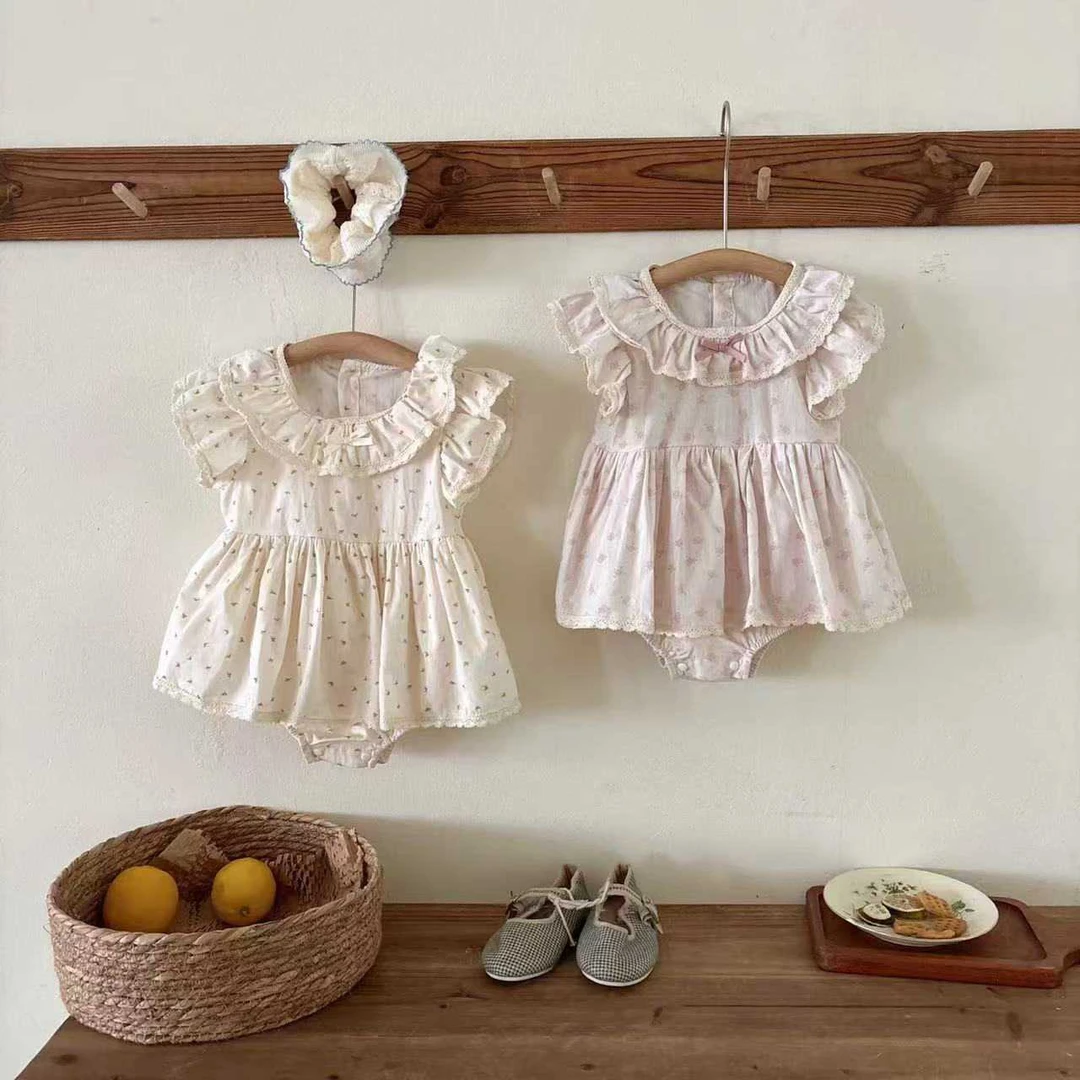 ZYM（9759）浪漫碎花三角爬服