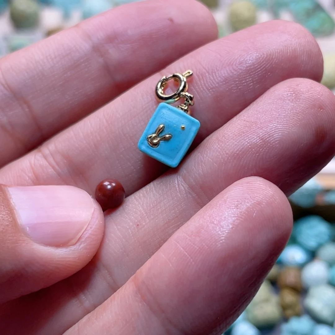 南红玛瑙配饰未镶嵌涩****热