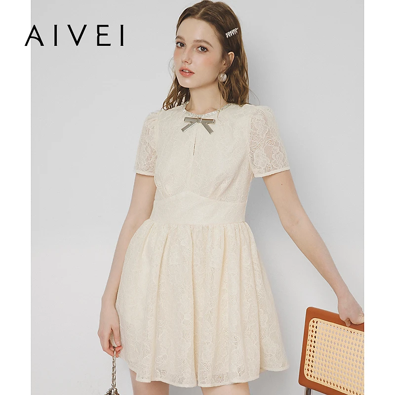 AIVEI欣贺艾薇2025春夏气质高腰蕾丝连衣裙S713604A