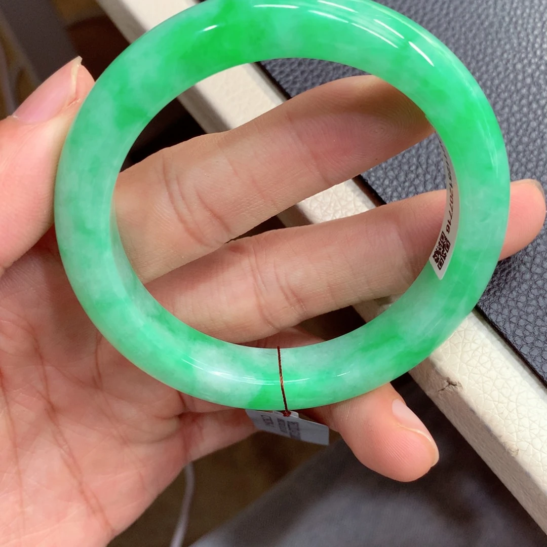 未镶嵌手镯翡翠缅甸翡翠