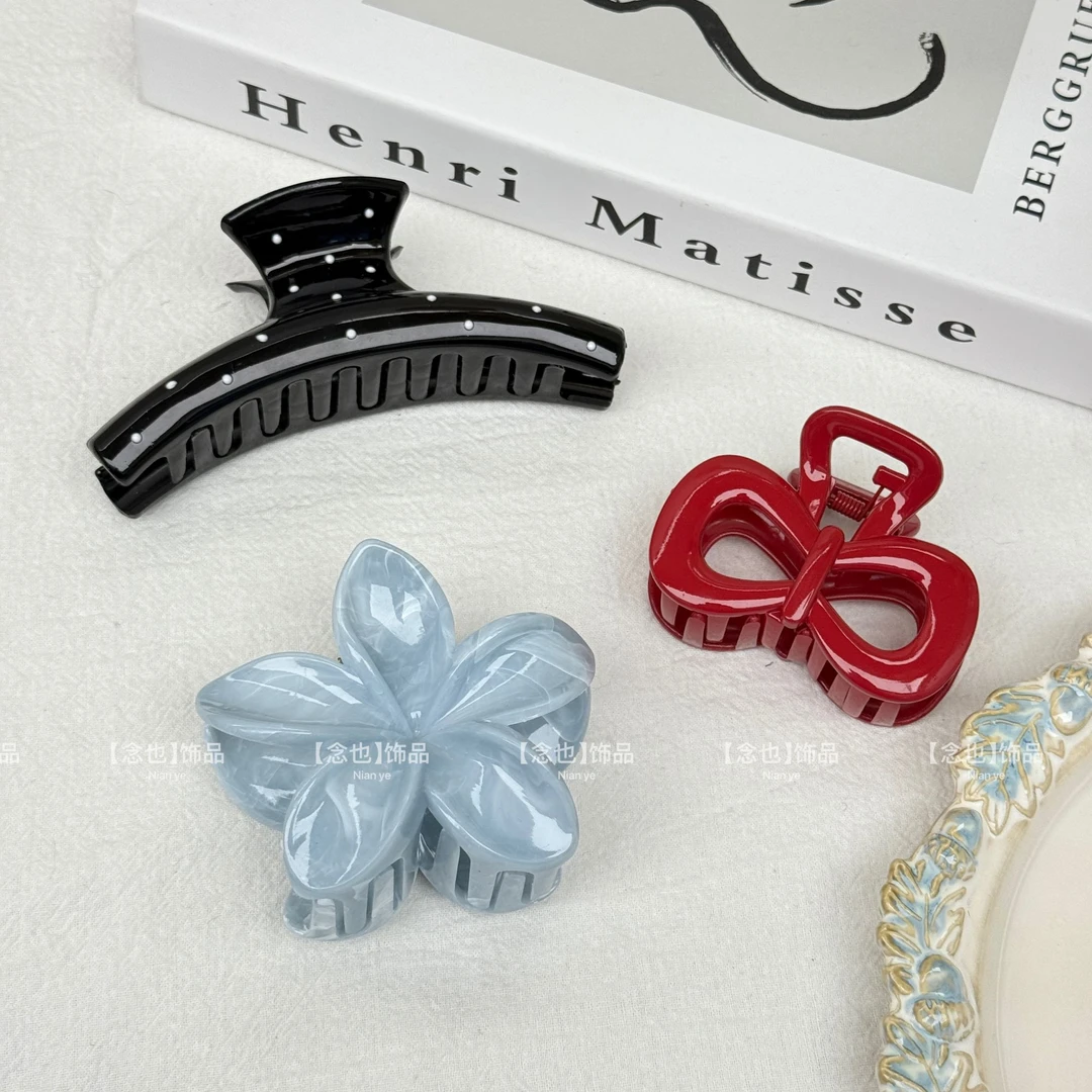 【念也】爆款小众高颜值波点鸡蛋花抓夹简约气质温柔后脑勺半扎发夹