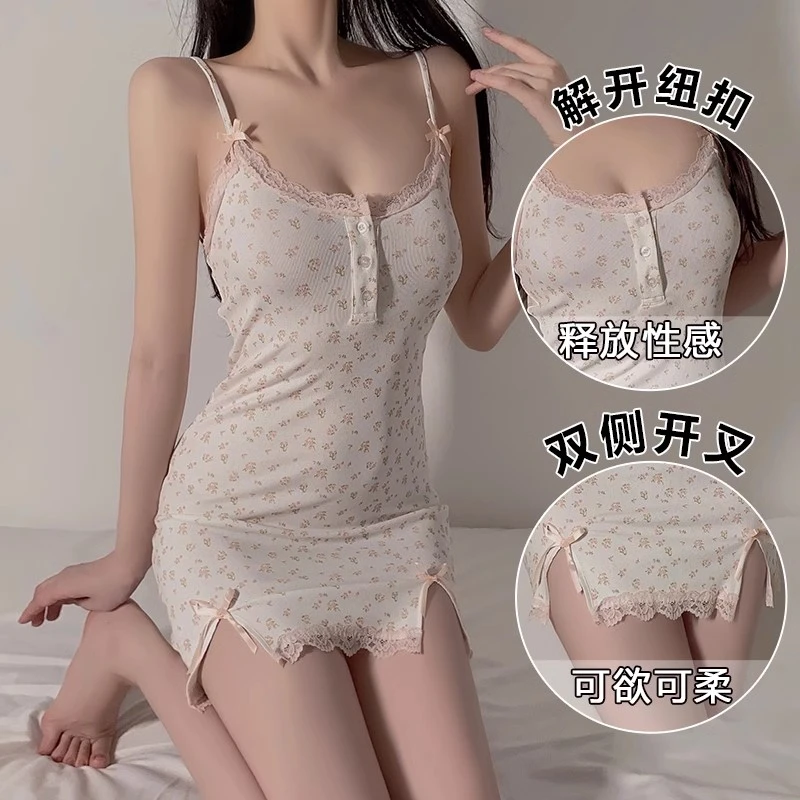 性感印花短款碎花透气女吊带睡裙无袖修身露背女装蕾丝睡裙带胸垫