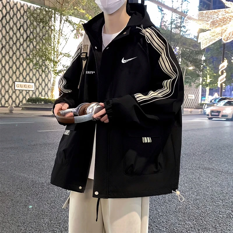 【官方奥特莱斯】大码夹克外套男士青少年秋冬季加绒保暖连帽冲锋衣