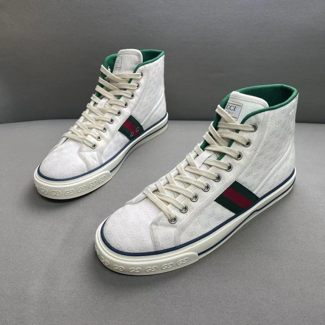 95新 GUCCI/古驰 白色帆布双G互扣老花满印1977高帮板鞋 41码