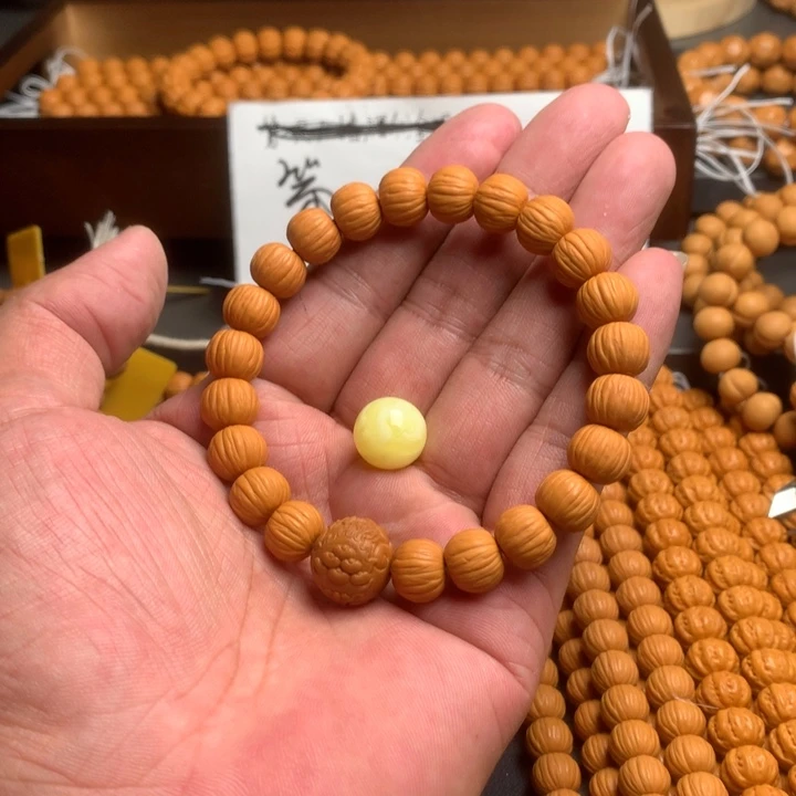 @***博猴头核桃手串11111