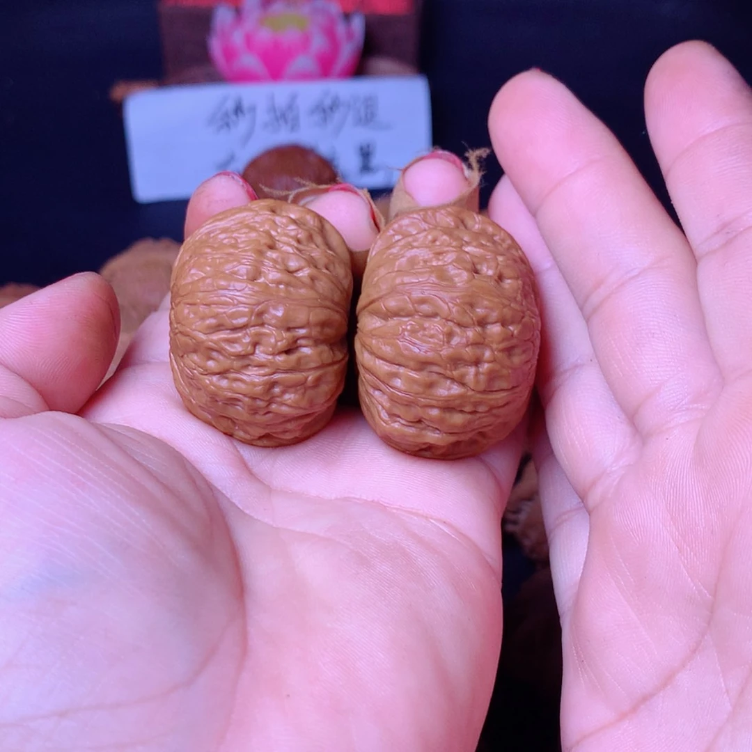 【闪购商品】文玩核桃把件铁锤40尖轻轻修