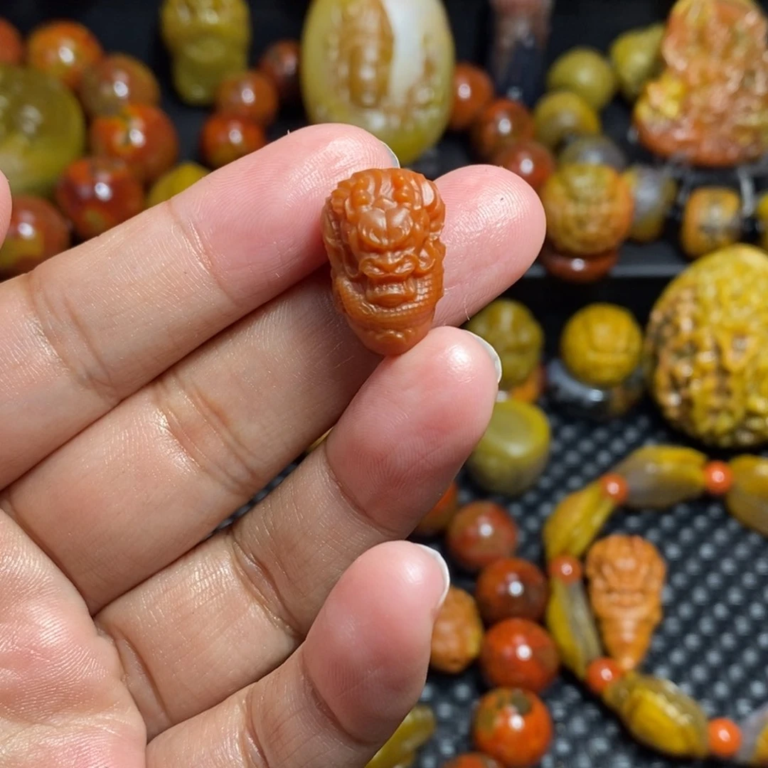 玛瑙/玉髓未镶嵌战国红?****^