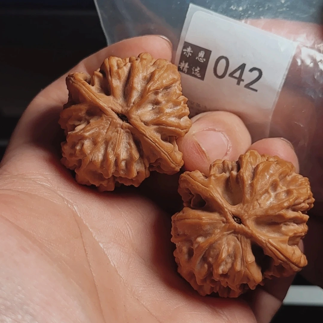 文玩核桃吊坠文玩核桃