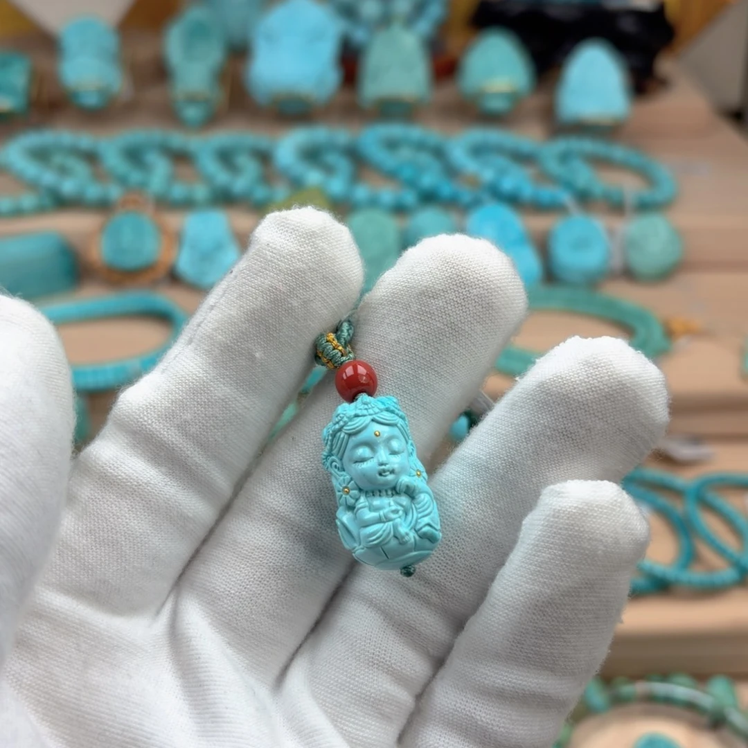 绿松石未镶嵌珠宝奇石