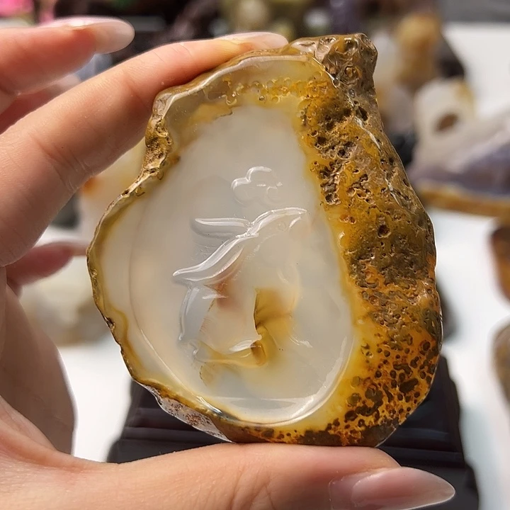 玛瑙/玉髓颈饰未镶嵌