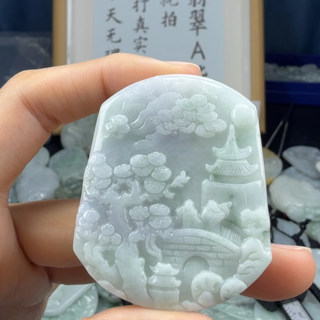 翡翠未镶嵌颈饰翡翠