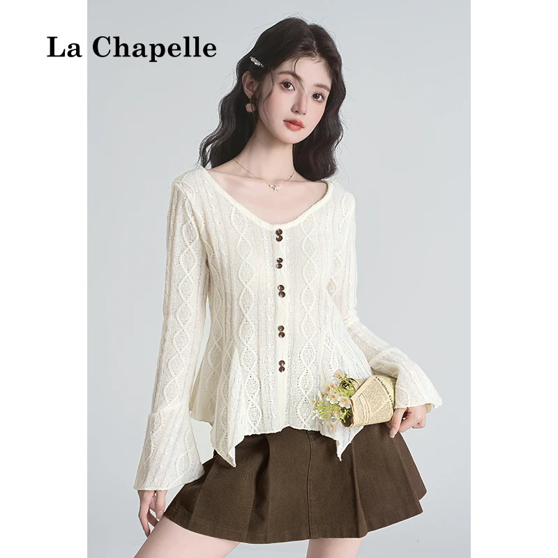 拉夏贝尔法式镂空喇叭袖V领长袖针织衫女初秋新款气质打底衫上衣