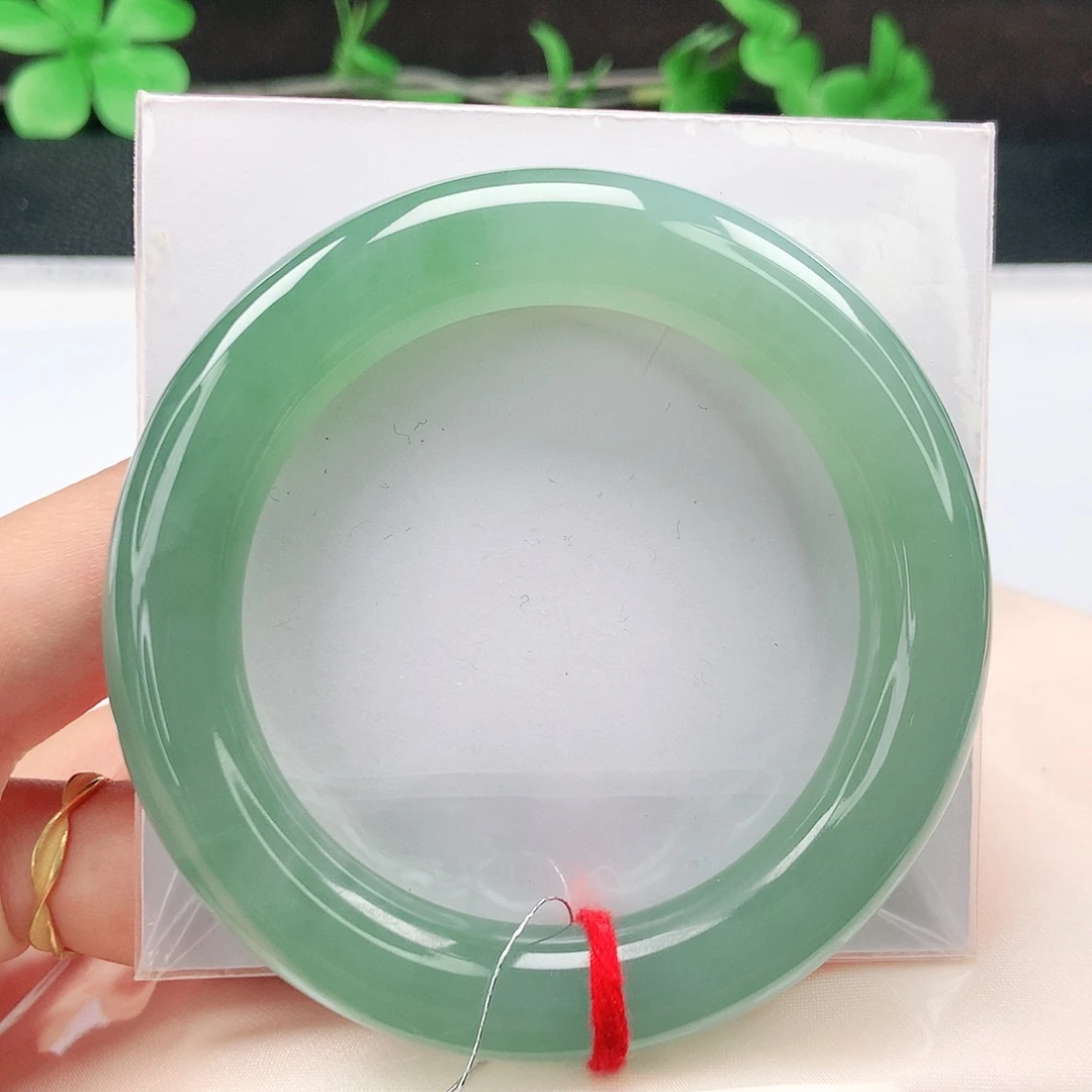 翡翠未镶嵌手镯57圆