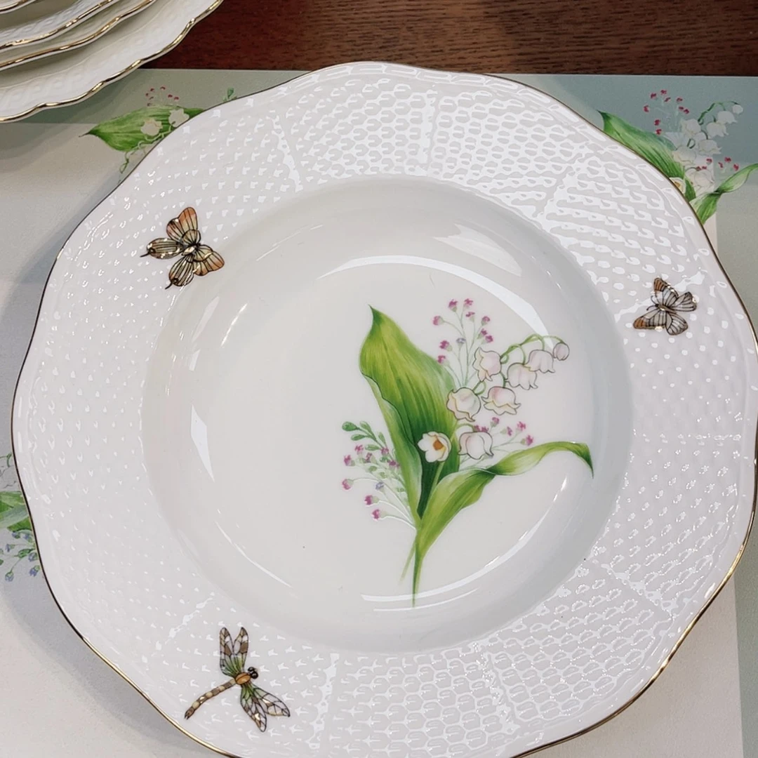 【闪购商品】瓷片8寸—————————