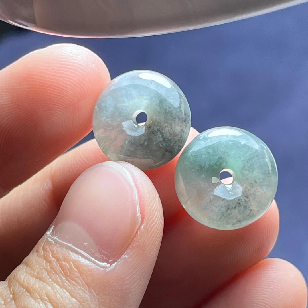 【经鼎加龙专场】冰乌鸡挂饰一对