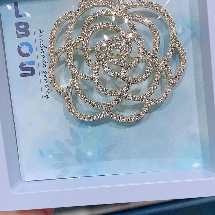 锆石铜合金山茶花金色大号