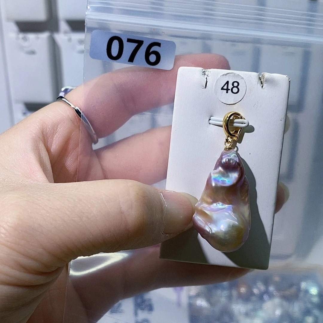 淡水珍珠合金颈饰