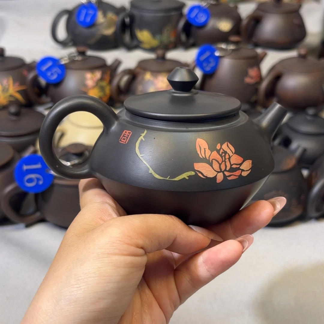 【闪购商品】红泥 微瑕 容量 200c c