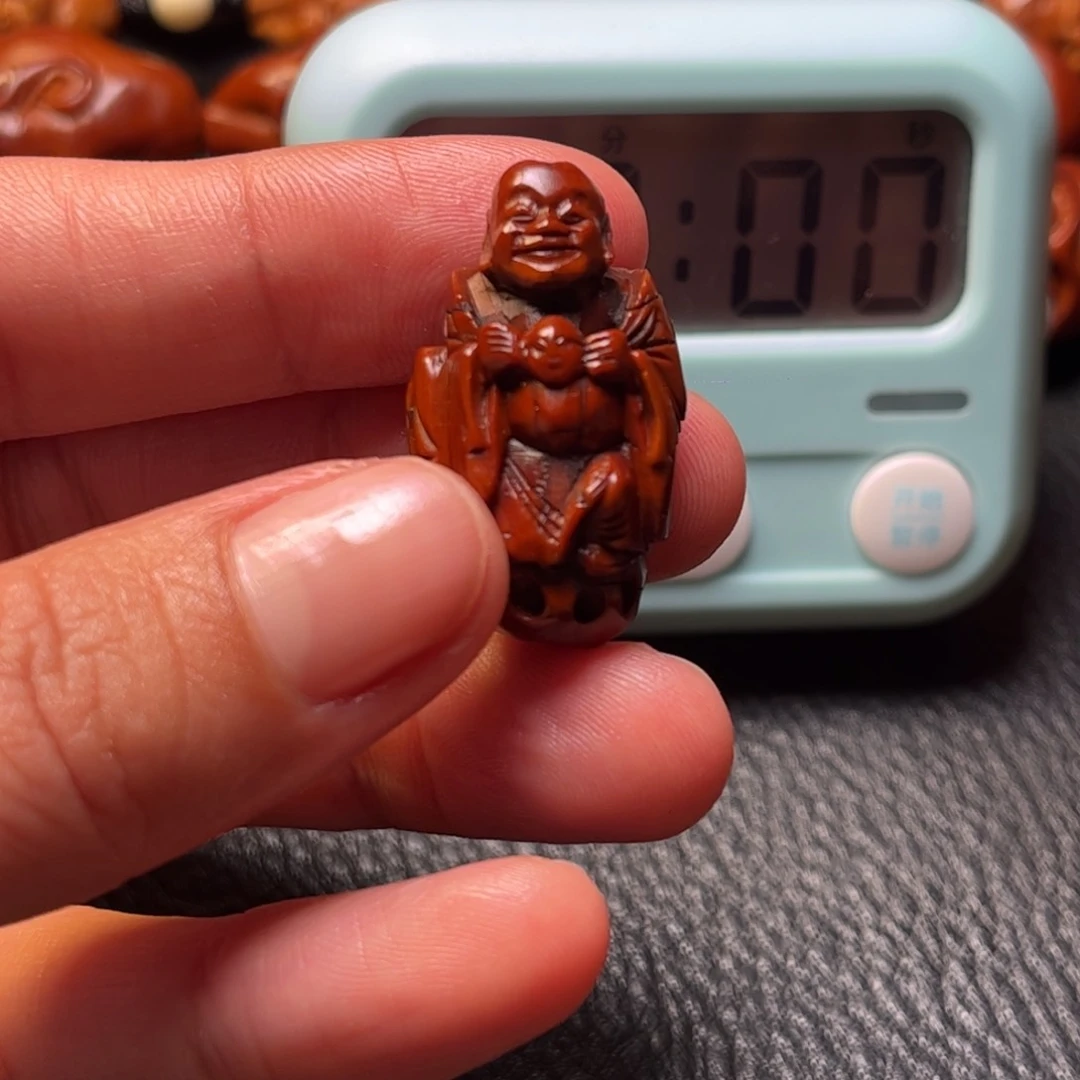 橄榄核吊坠穆*虎手工单子老貨作品