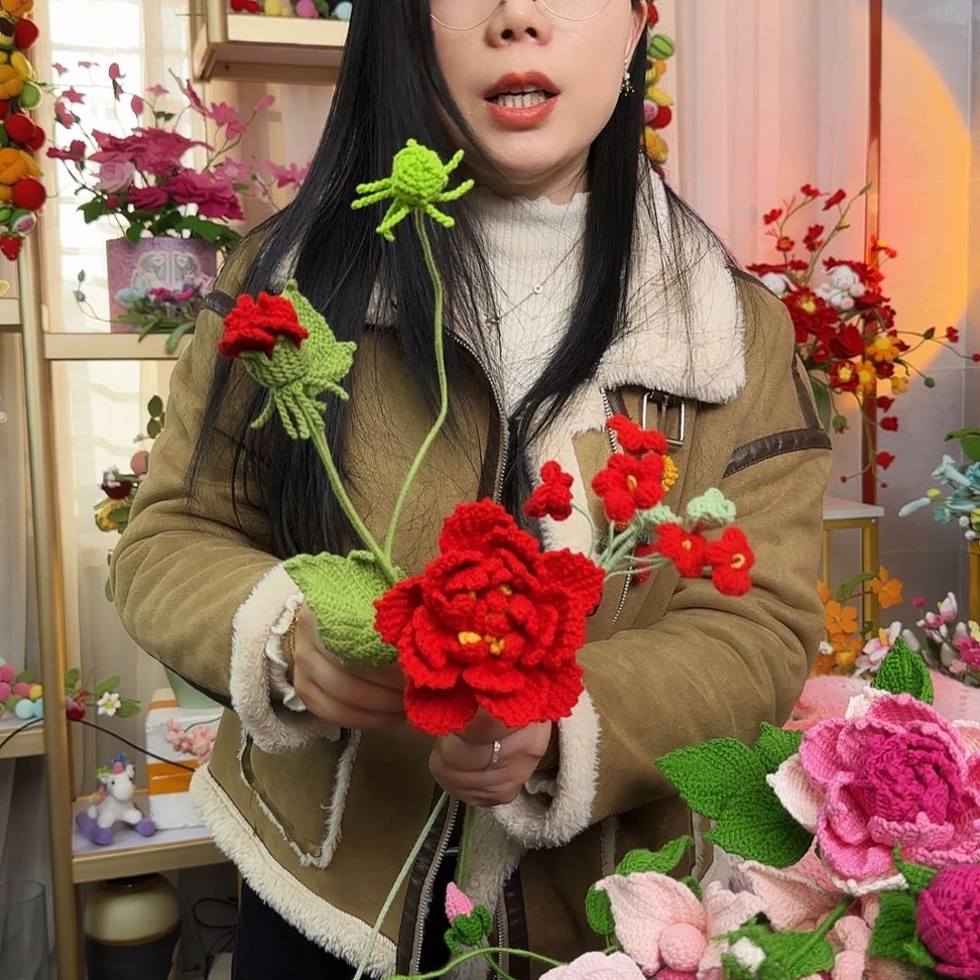 手工钩织设计花束