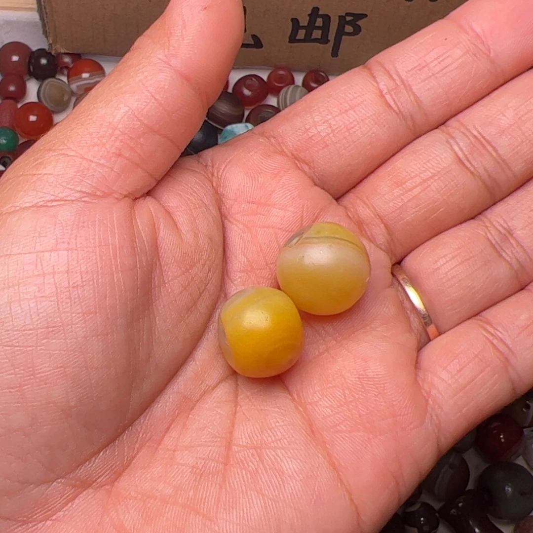 一***沙玛瑙/玉髓未镶嵌配饰