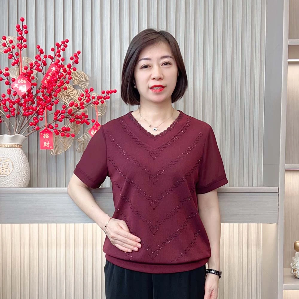 2025夏季新款时尚百搭减龄宽松显瘦烫钻气质中老年妈妈装短袖上衣