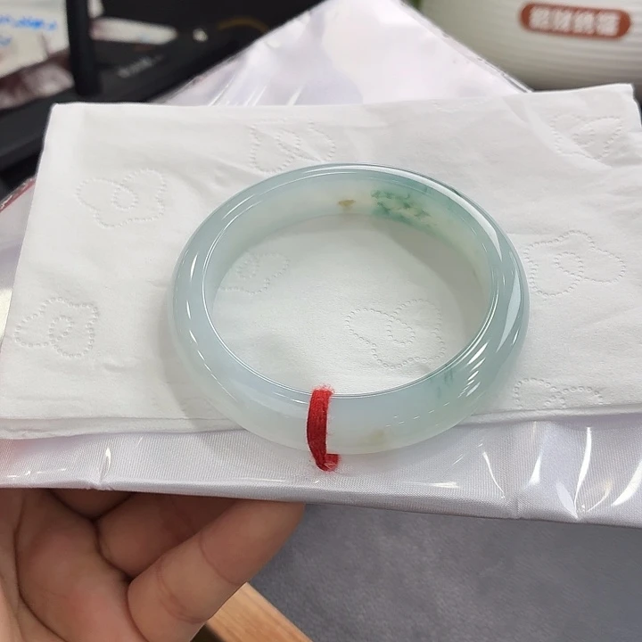 翡翠未镶嵌手镯18号