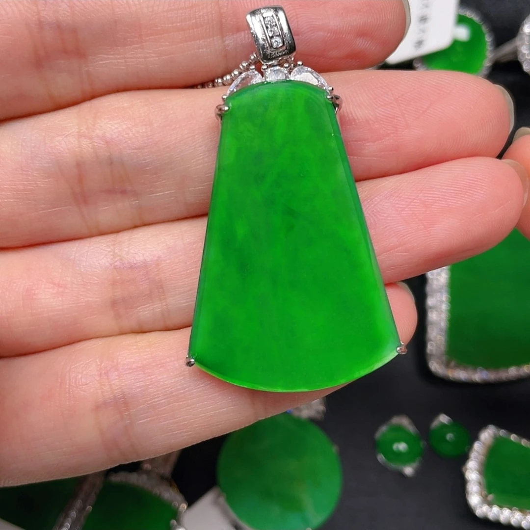天然A货翡翠无事牌吊坠925银镶嵌