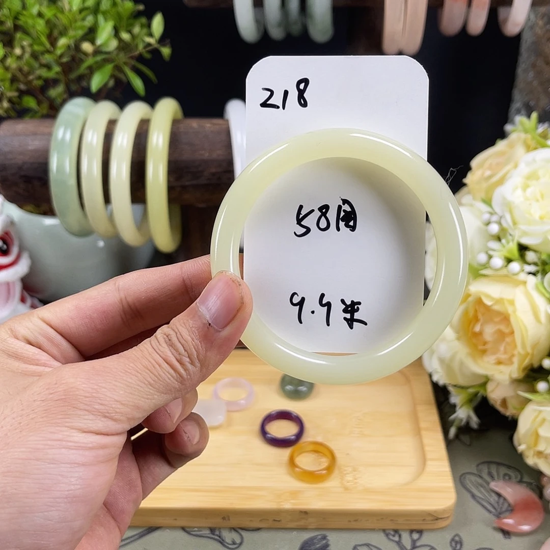 石英质玉手镯未镶嵌218