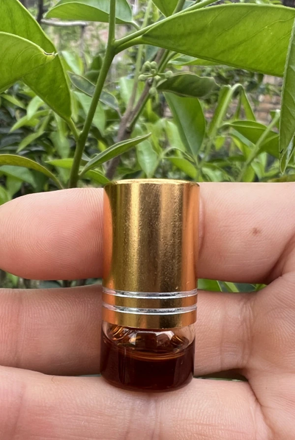 超临界花香蜜香木香精油无稀释(宠粉）