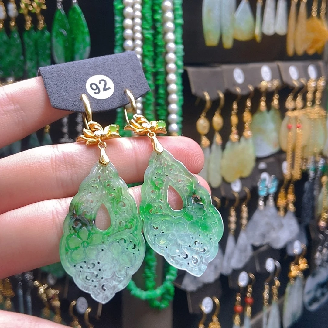 翡翠未镶嵌耳饰翡翠