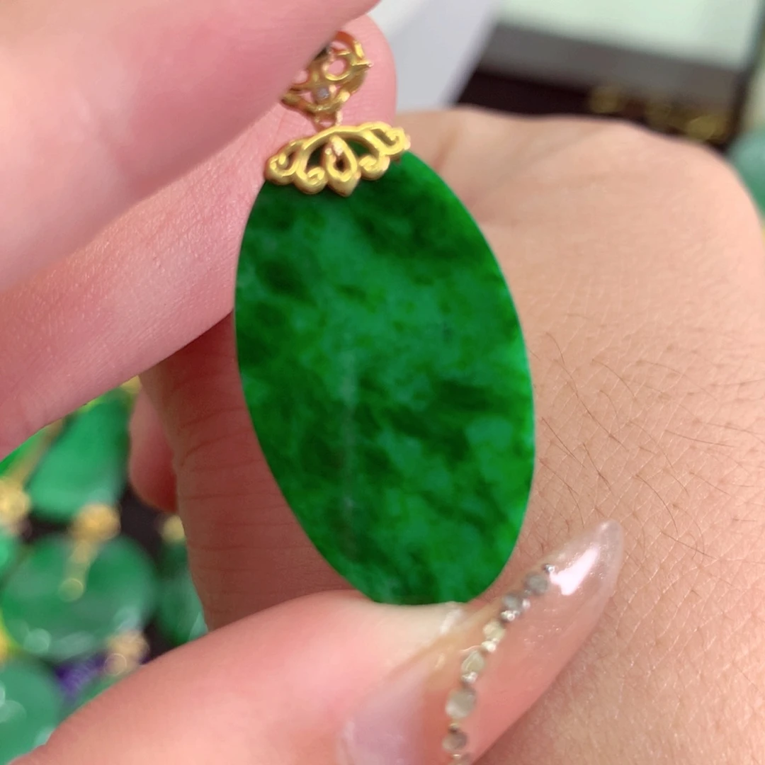 翡翠18K金镶嵌吊坠(不含链)