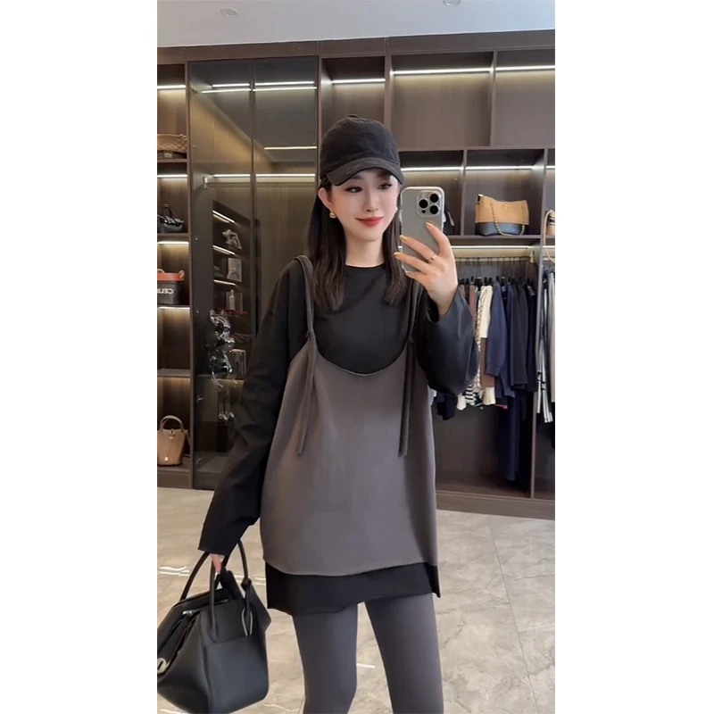 2025秋冬新款洋气减龄宽松显瘦遮肉长袖T恤+叠穿背心上衣两件套女