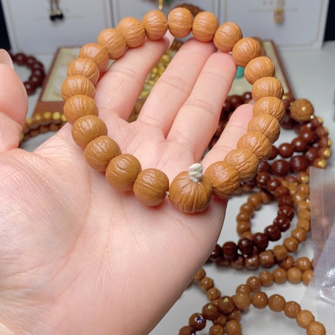 洋***忙手串猴头核桃精品