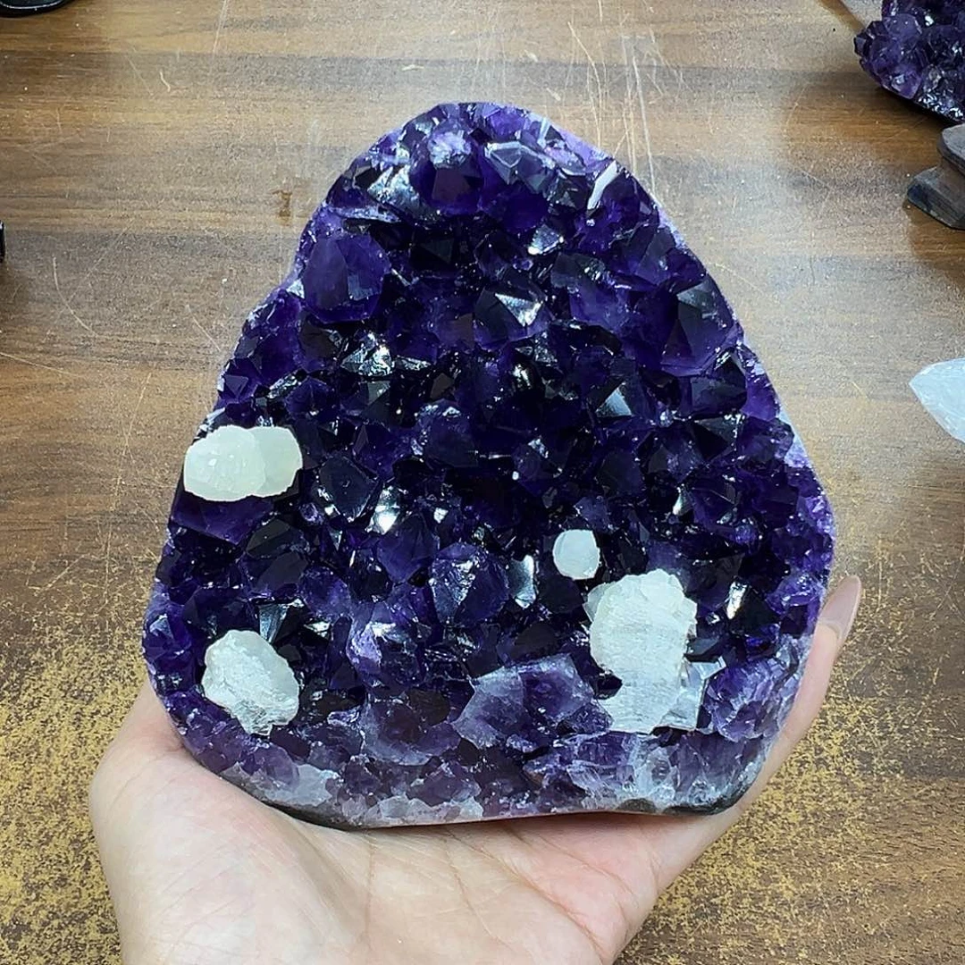 紫晶摆件未镶嵌晶体