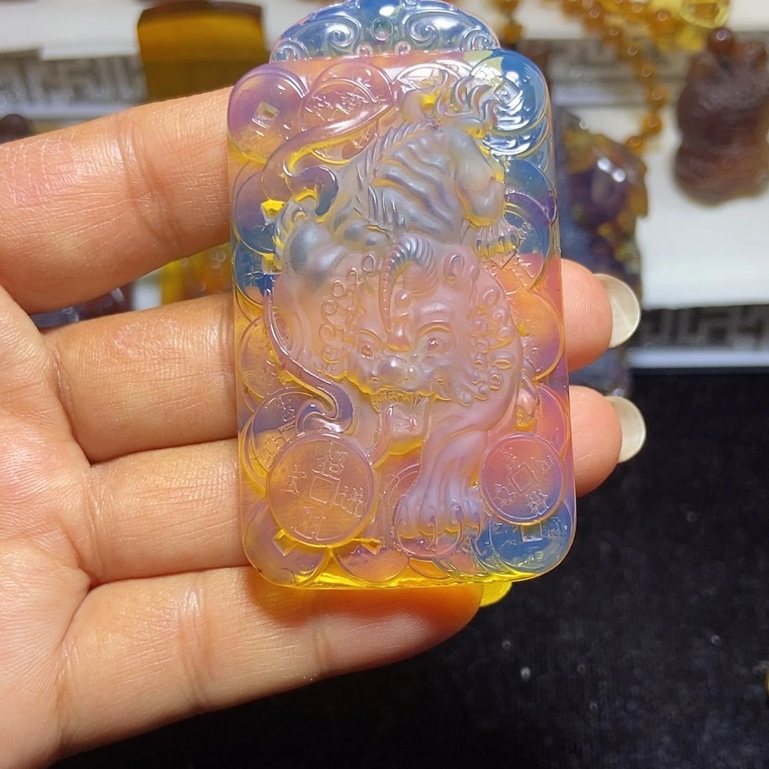 琥珀颈饰未镶嵌缅甸天然琥珀吊坠