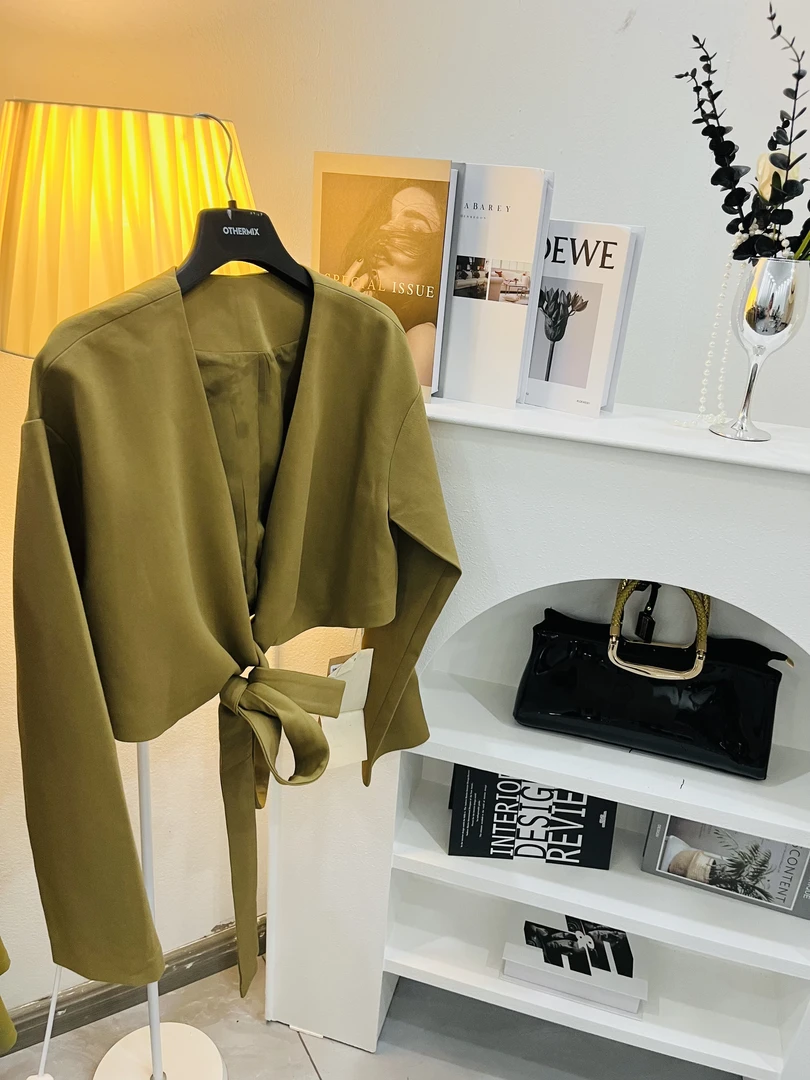 9101#纯色短款上衣外套系带褶皱轻奢V领春秋季长袖