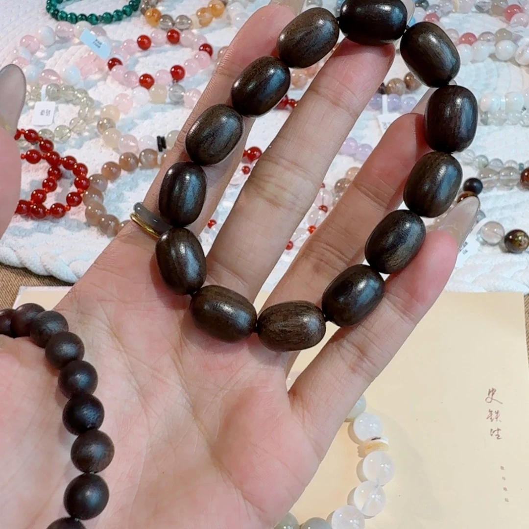 水晶未镶嵌手串沉香枣珠 无折扣
